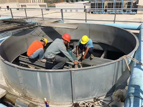 方形冷卻塔是怎樣進行冷卻工作的？,方形冷卻塔生產(chǎn)廠家